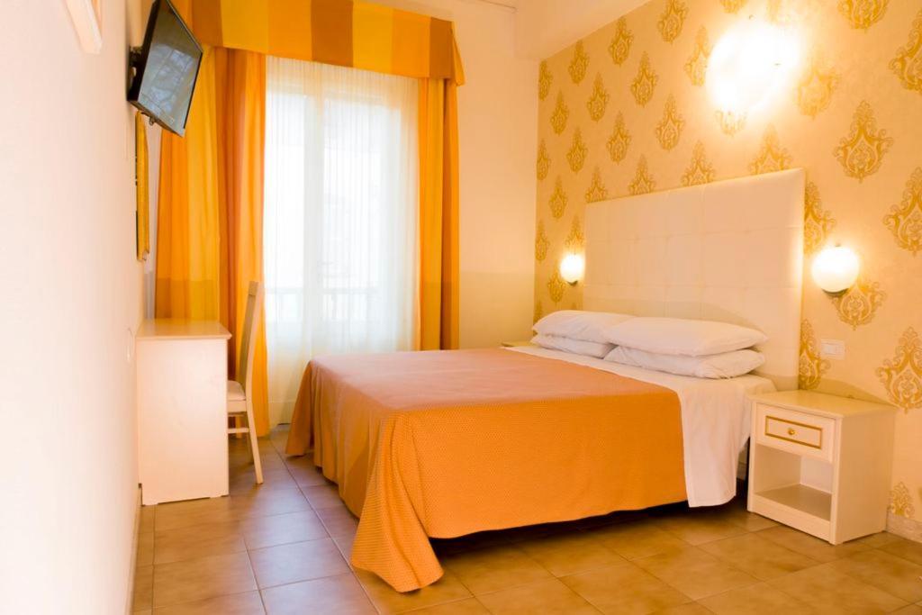Hotel Ariston Riccione Esterno foto