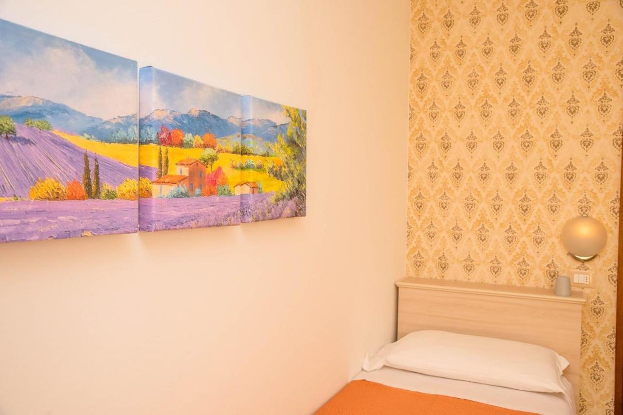 Hotel Ariston Riccione Esterno foto